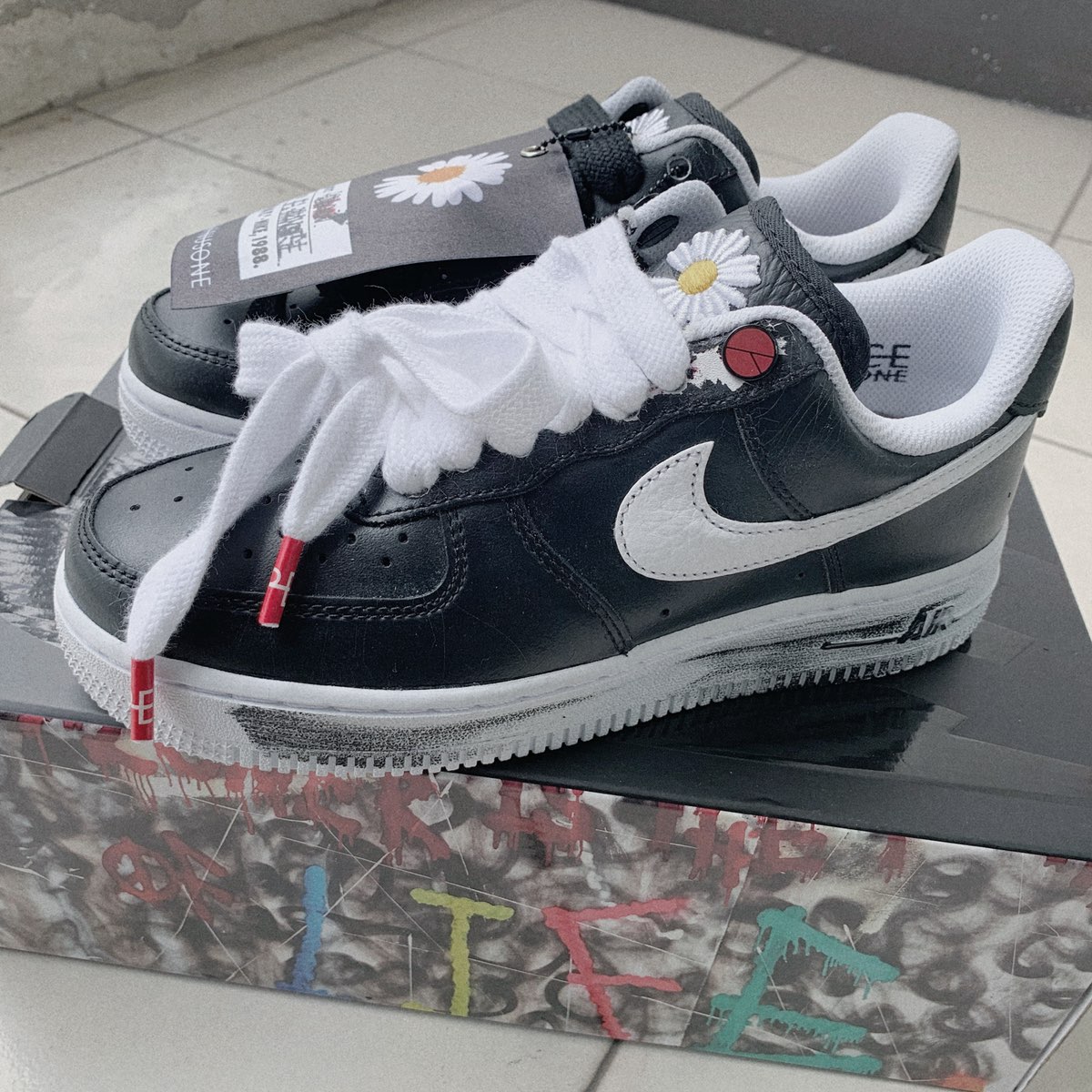 나이키 x 피스마이너스원 에어포스 1 로우 파라노이즈 AQ3692-001 photo review