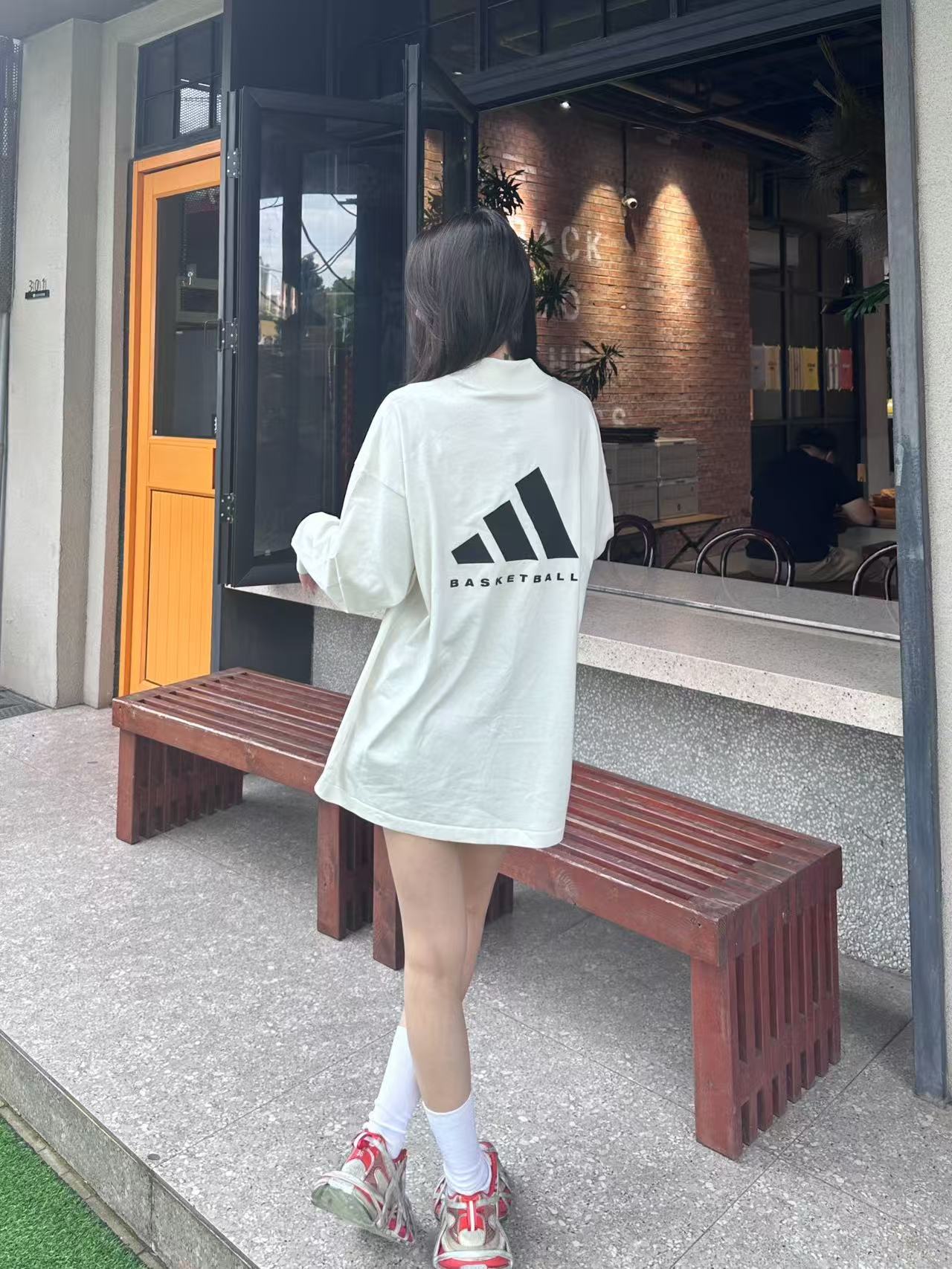 발렌시아가 3XL 익스트림 레이스 스니커즈 오렌지 베이지 778697W3XLL7597 photo review