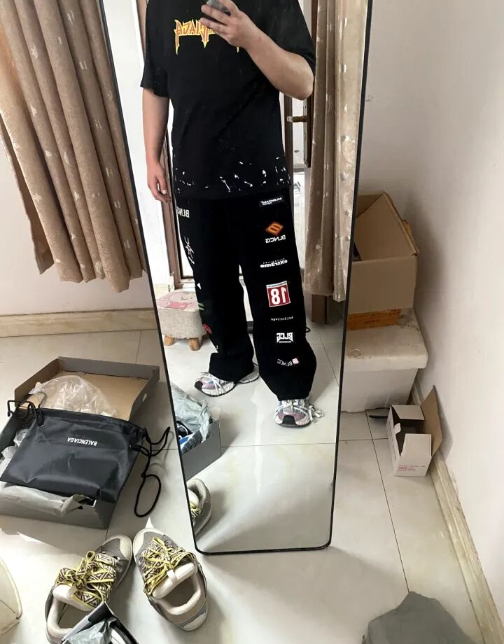 발렌시아가 3XL 스니커즈 화이트 레드 블루 734734W3XL59645 photo review